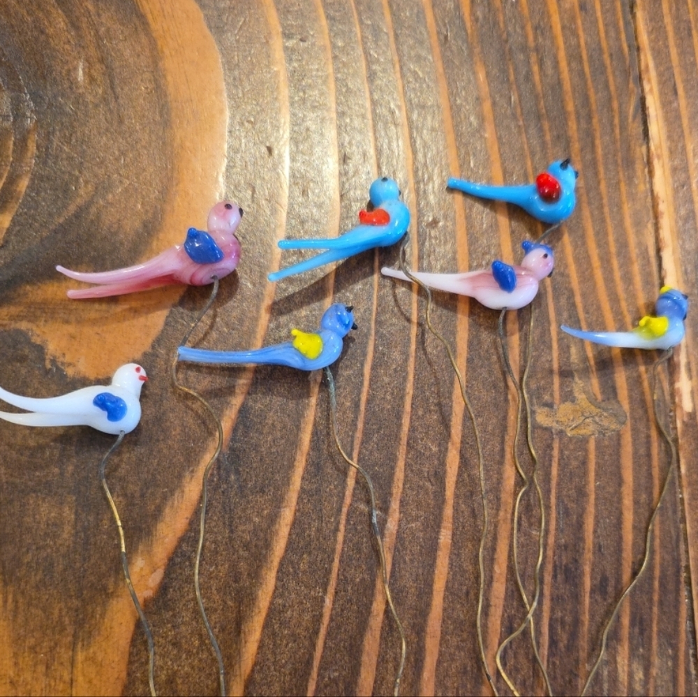 7 VTG Italian MCM Murano Glass Birds on Wire Hat Pin Plant Colorful Rare Pieces